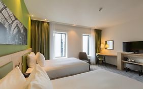 Hampton By Hilton Antwerp Central Station